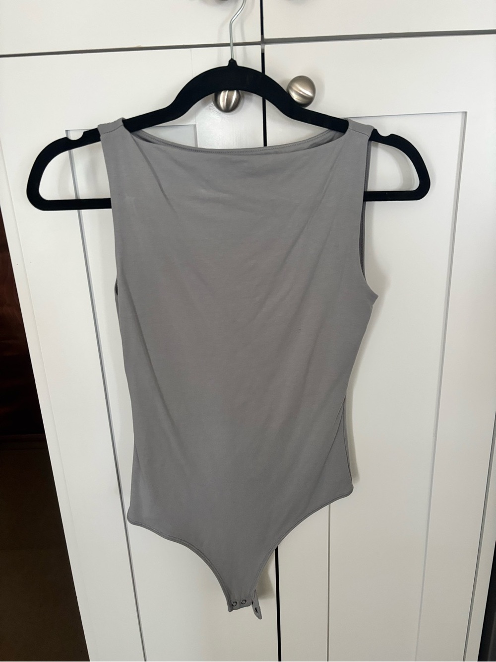 Abercrombie & Fitch Light Gray Sleeveless Scoop-Back Bodysuit